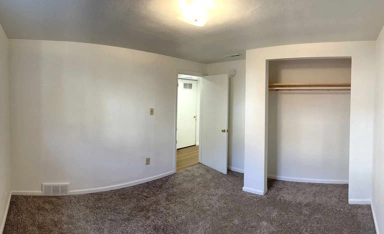 810 North Avenue — Photo 4