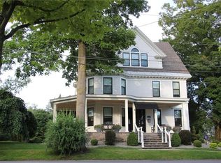 21 Maple Ave, Hamilton, NY 13346