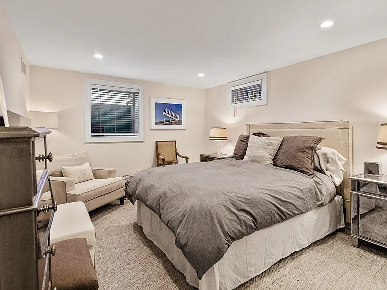 Meadowgrass Ln — Photo 24