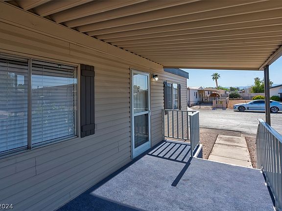 5th image of 3464 Estes Park Dr