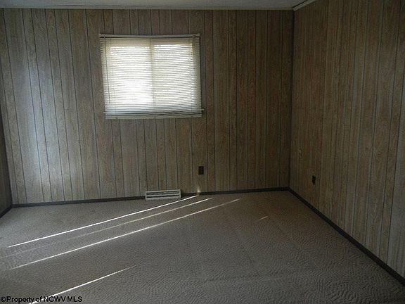 4th image of 501B Beverly Ave
