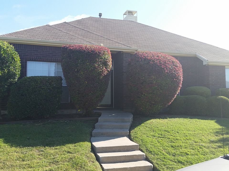 1st image of 4701 Highlands Dr