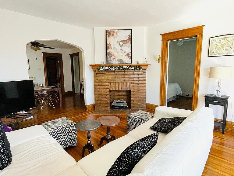 1598 Delaware Ave #2 — Photo 8