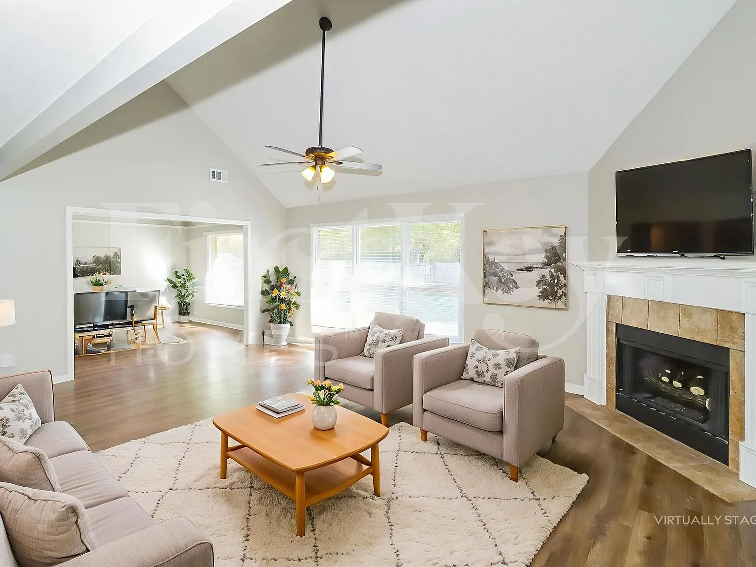 5 bed, 4.0 bath, 3655 sqft, $2,755 — Photo 4
