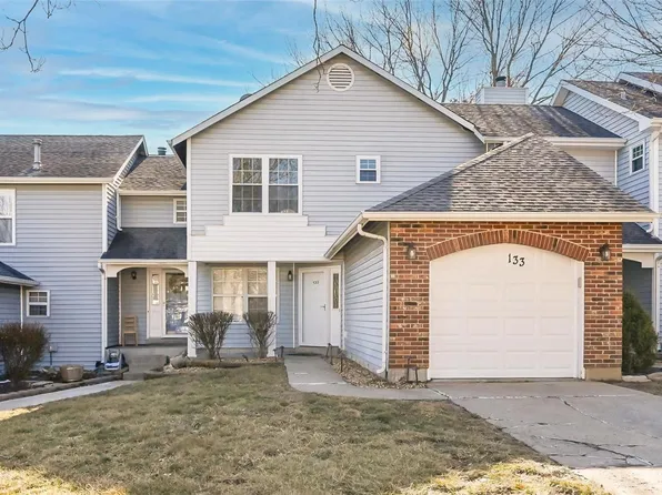 133 Old Buggy Ct, Saint Peters, MO 63304