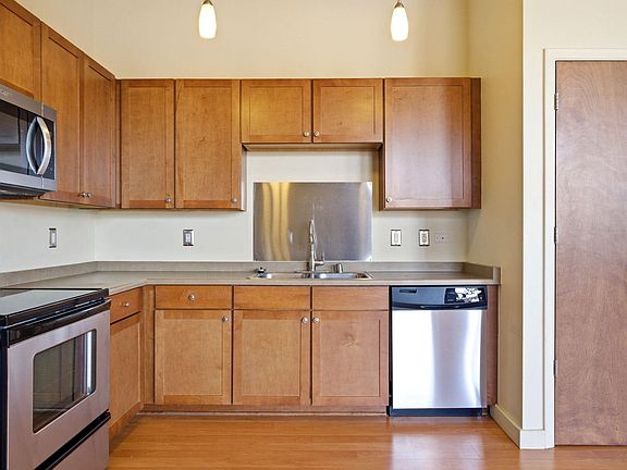5th image of 1503 Central Ave NW #D103