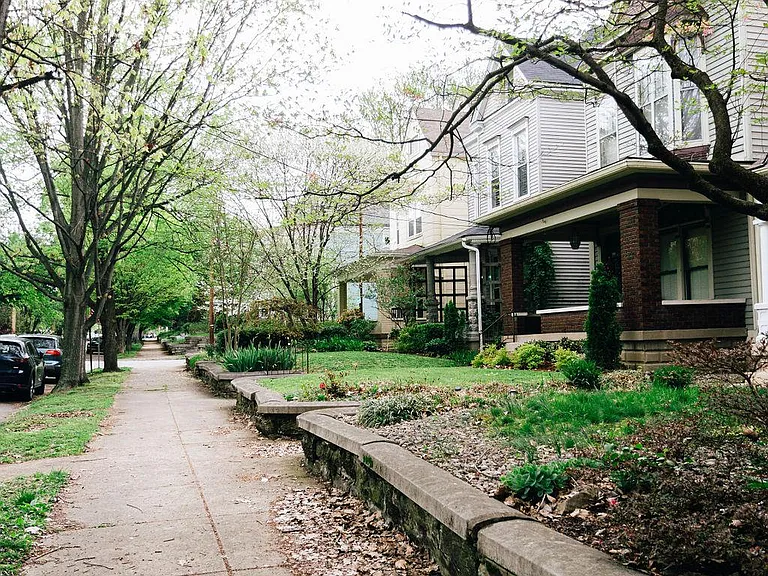 1324 Highland Ave #1 — Photo 4