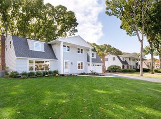 12 Wichard Blvd, Commack, NY 11725