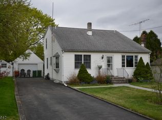 11 Park View Ave, Washington, NJ 07882