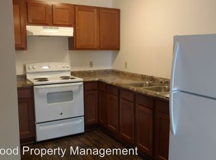 204 N McMorrine St APT 1, Elizabeth City, NC 27909