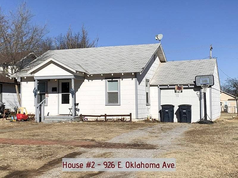 2nd image of 926 E Oklahoma Ave