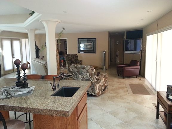 3rd image of 2480 Wood Ln