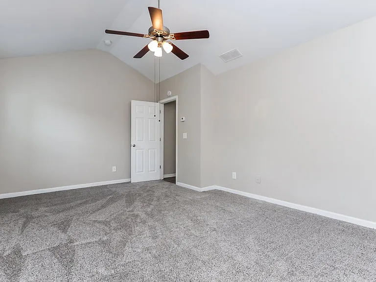 137 Centerra Springs Dr — Photo 9