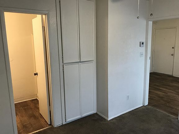 5th image of 621 15th St #8