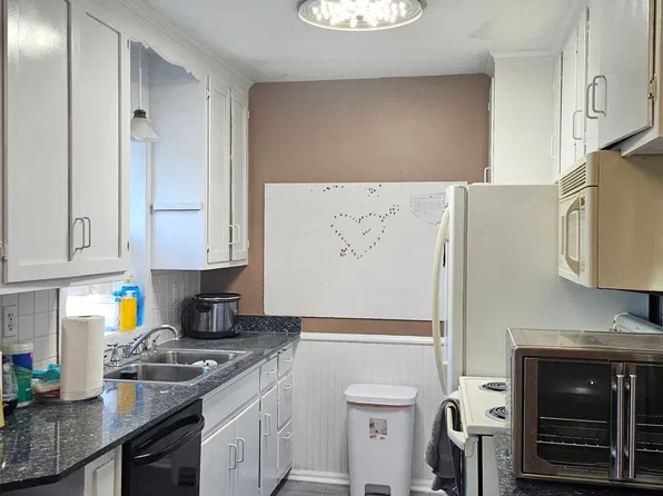 4168 147th St W