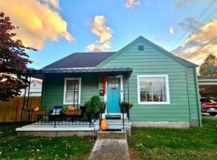 308 Cherry St, Saint Marys, WV 26170