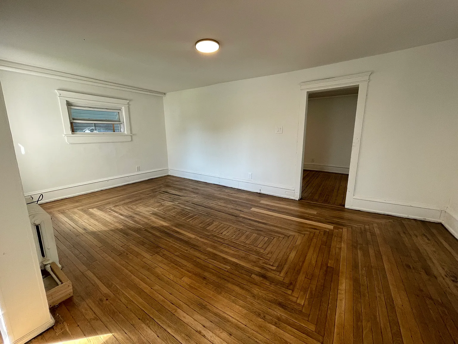 4 bed, 1672 sqft, $2,975 — Photo 4