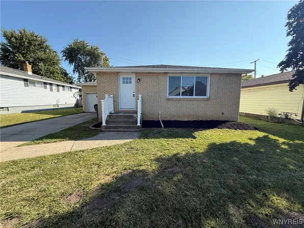 433 Dick Rd, Depew, NY 14043