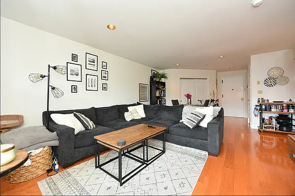 Rented by Spire Group | media 12