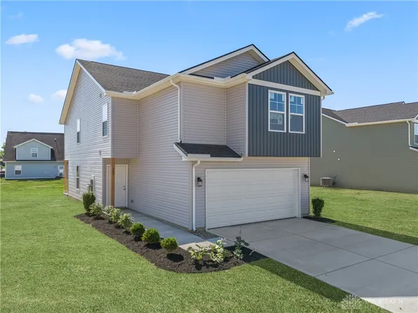 783 Oakdale Dr, Jamestown, OH 45335