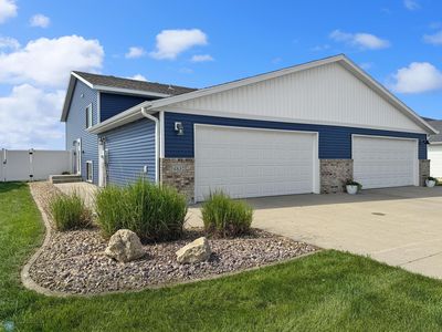 4832 51st Ave S, Fargo, ND, 58104