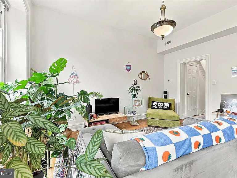 2218 Delancey Pl #3F — Photo 8