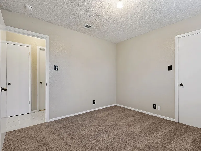 6991 Sunset Village Dr — Photo 20