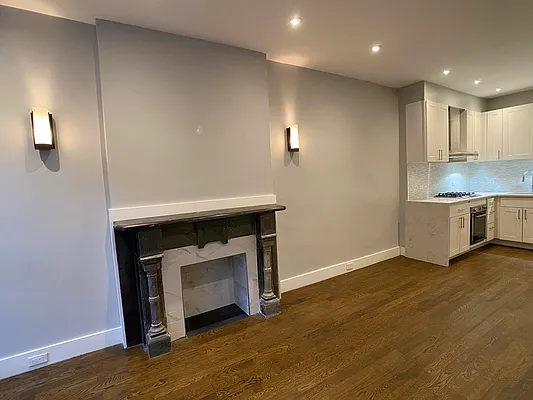 Rented by Tourma Realty LLC | media 6