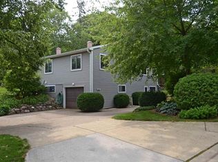 515 Merrill Crest Dr #515, Madison, WI 53705