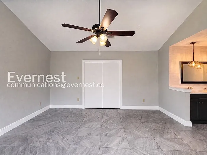 1334 Willersley Ln — Photo 14