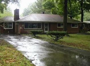 2703 Crone Rd, Dayton, OH 45434