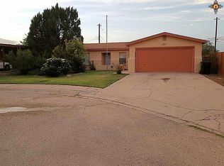 422 Sunnyview Ave, Carlsbad, NM 88220