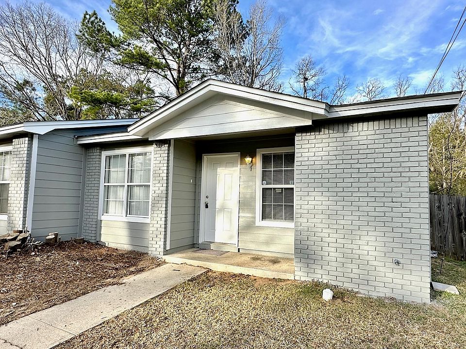 1st image of 2938 Greenon Ln