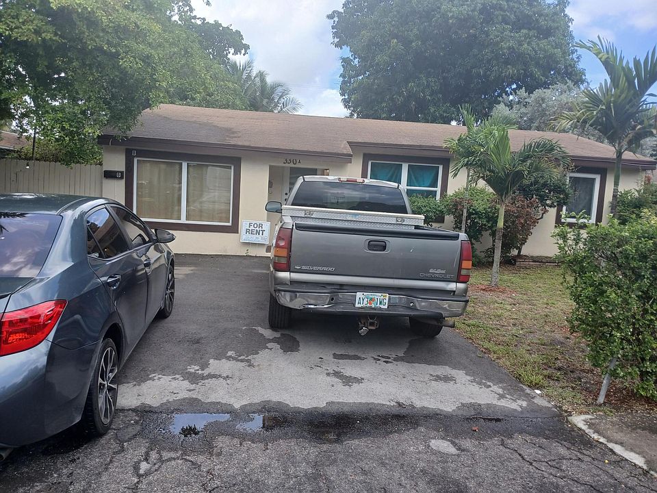 1st image of 330 SW 14TH Street