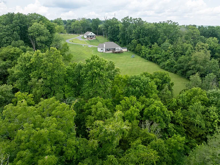 6204 Pettus Rd — Photo 38