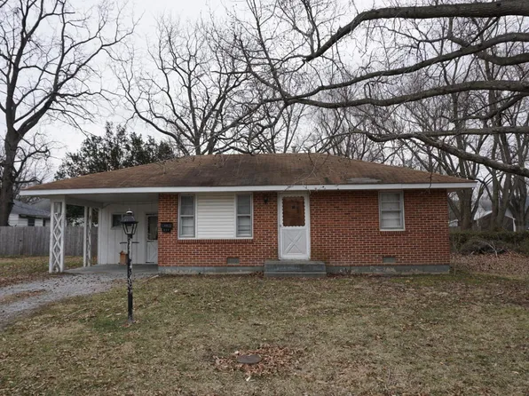 510 S Rotan St, Salem, IL 62881