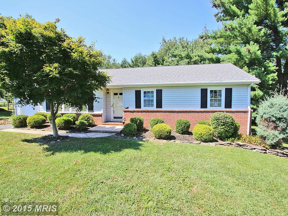 1st image of 2500 Palmyra Ct