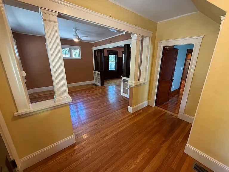 12-14 Warwick Rd #12 — Photo 6