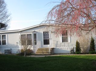 7698 Skylark Dr SE, Grand Rapids, MI