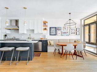 561 11th St APT 1, Brooklyn, NY 11215