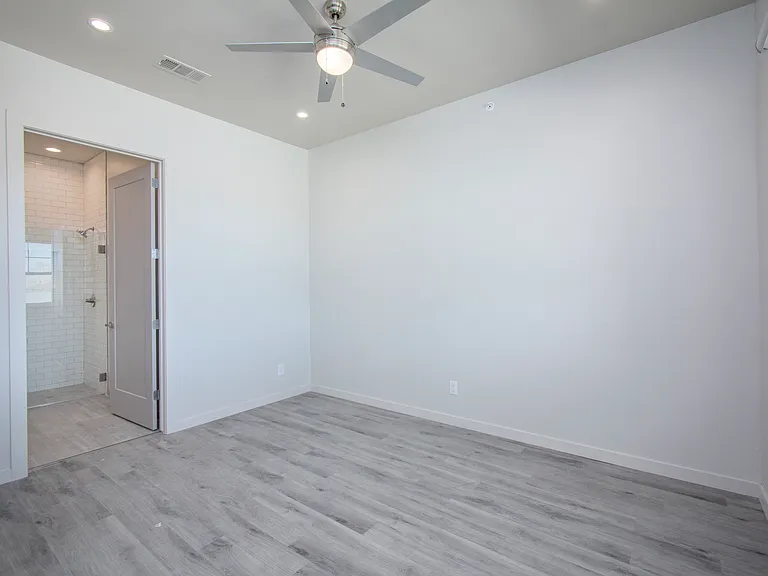 2201 Arbrook — Photo 27