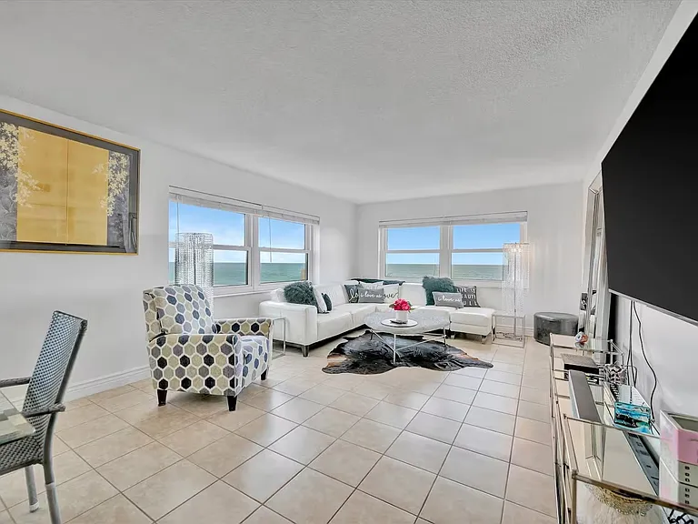 1270 Gulf Blvd — Photo 52