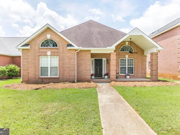 103 Jamestown Ct, Centerville, GA 31028