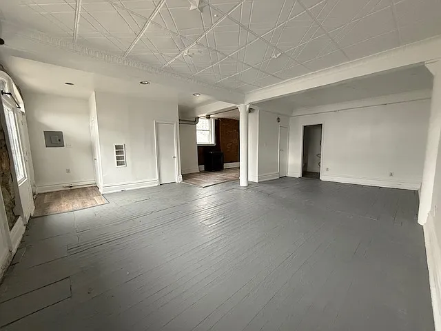 2106 Wilson Ave — Photo 8