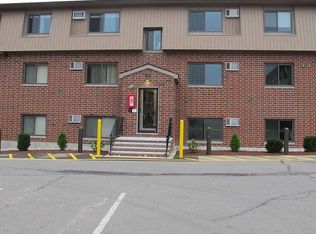 65 Log St APT 1G, Manchester, NH 03102