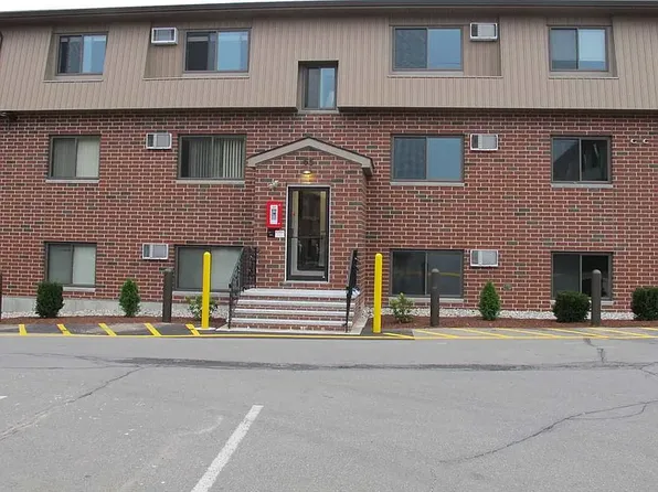 65 Log St APT 1G, Manchester, NH 03102