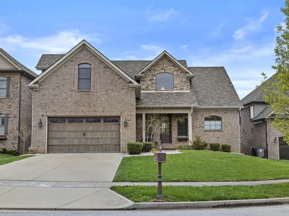 2581 Pascoli Pl, Lexington, KY 40509