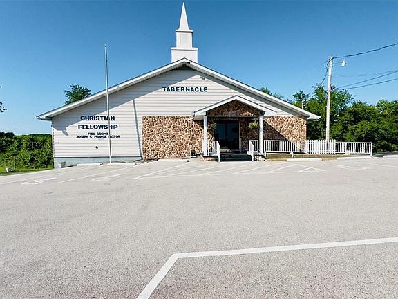 5th image of 3483 High Ridge Blvd