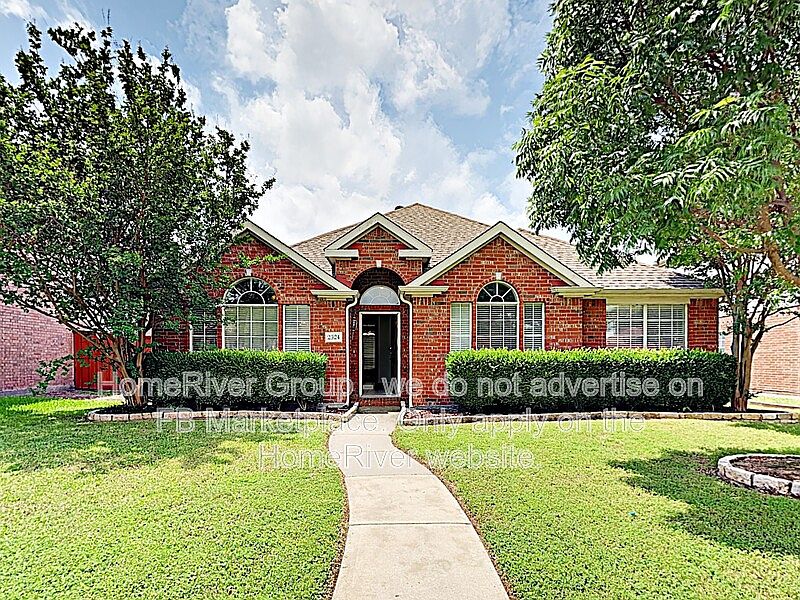 1st image of 2324 Cimmaron Dr