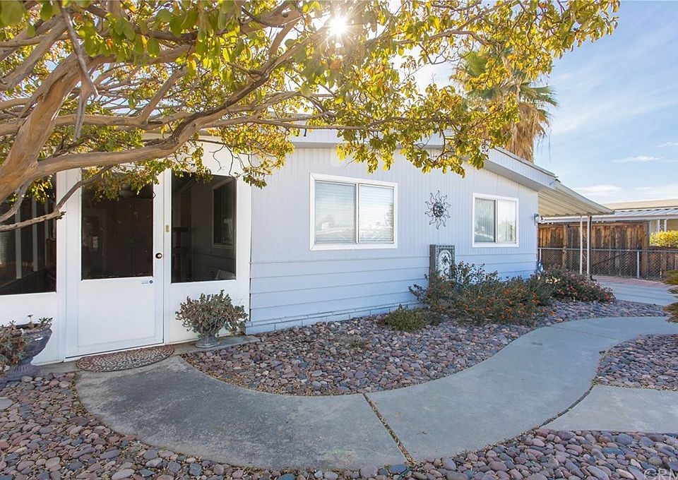 1st image of 301 Ancla Ln